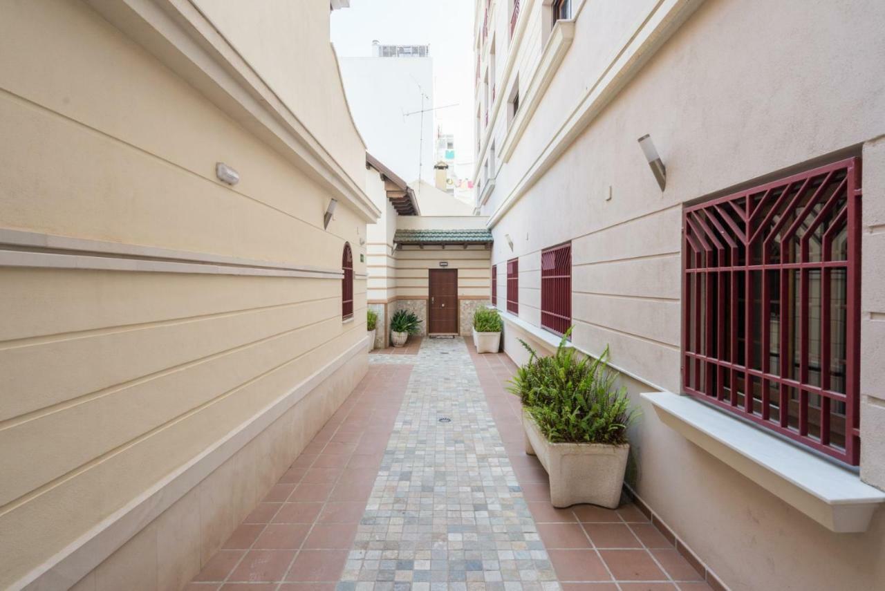Lu&Cia City Centre Victoria 6 Malaga Exterior photo
